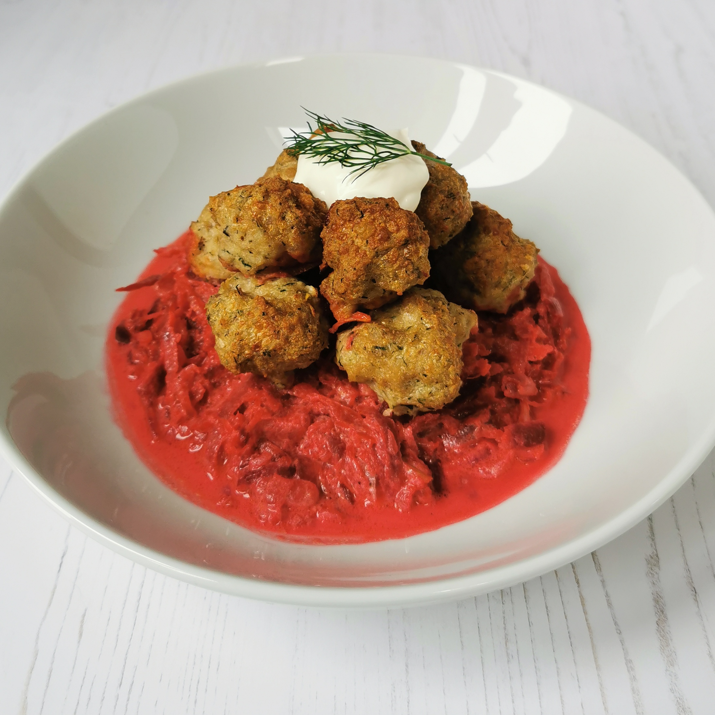 Read more about the article Dill meatballs with fennel and beetroot