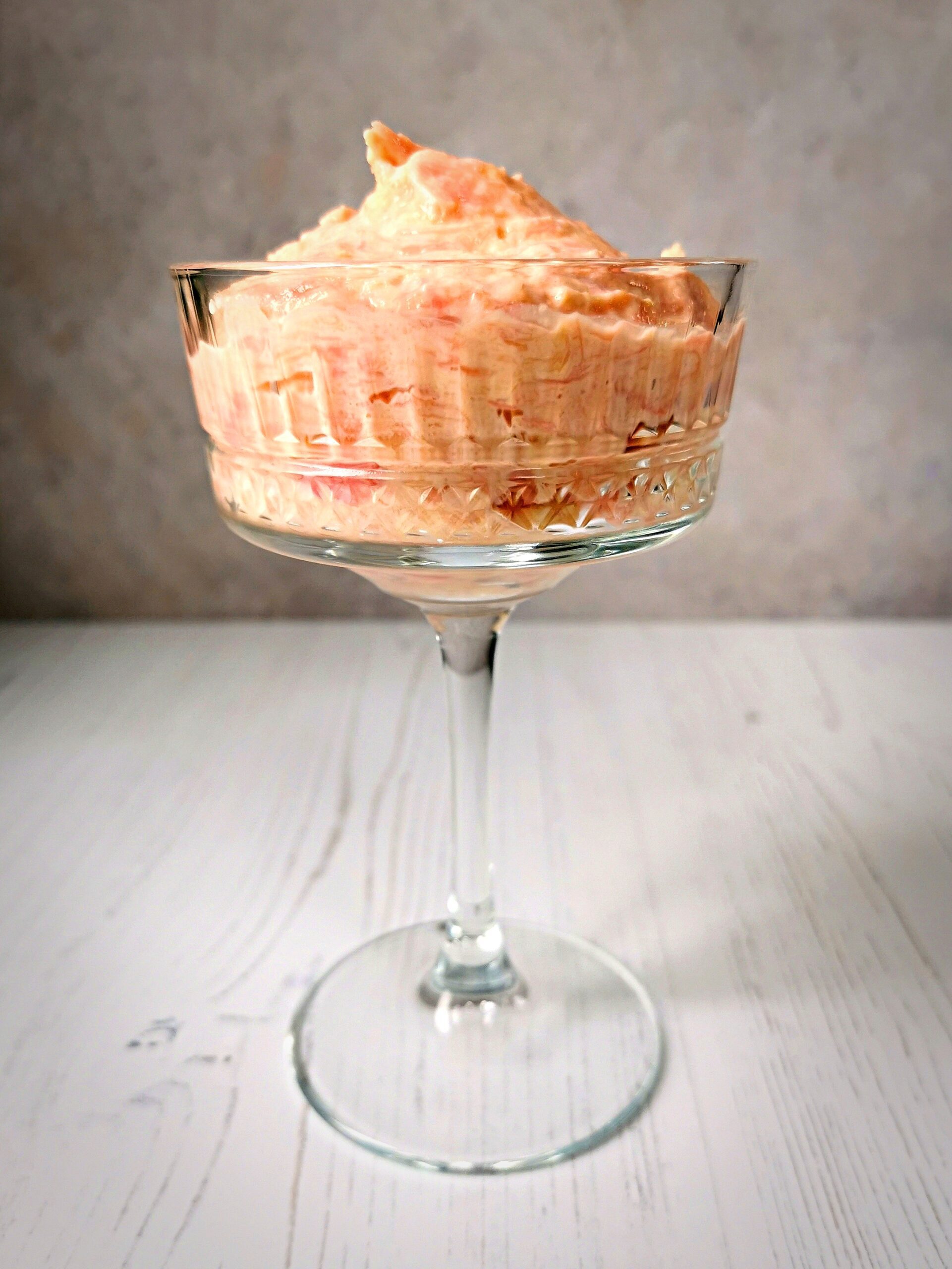 Read more about the article The perfect rhubarb fool